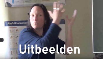 Uitbeelden